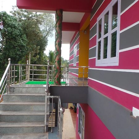 Iroomz Sri Vinayaka Comfort Virajpet Zewnętrze zdjęcie